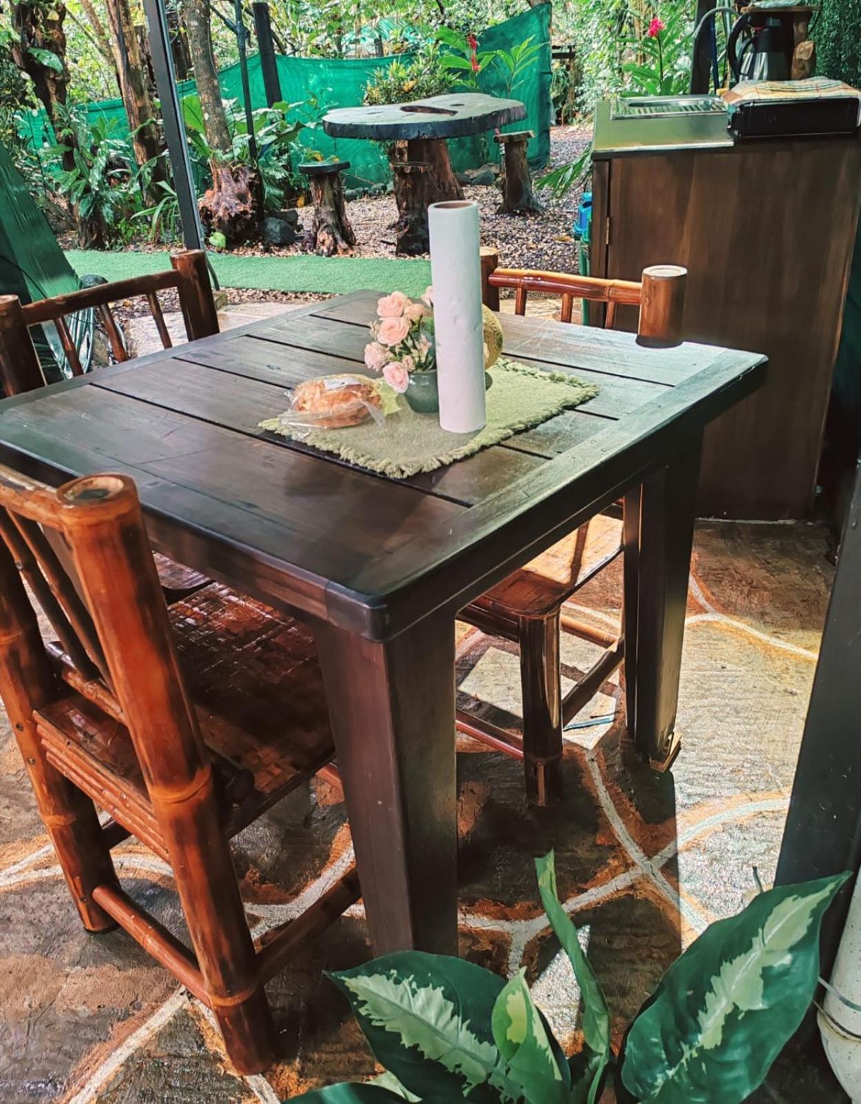 ホテル Momotus Glamping Florencia エクステリア 写真